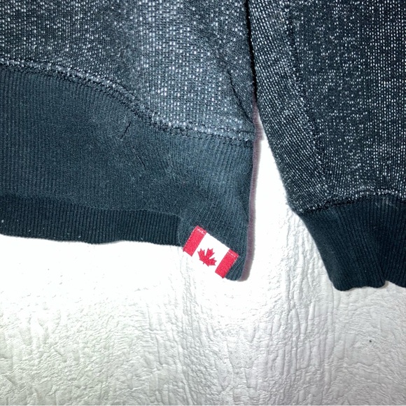 Roots Banff Canada Dark Salt and Pepper Crewneck Sweatshirt - Picture 2 of 5